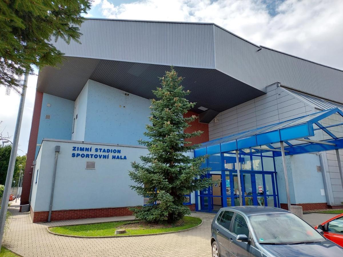 Ubytovna Zimni Stadion Litoměřice Esterno foto