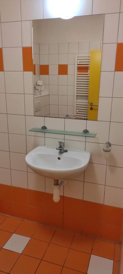 Ubytovna Zimni Stadion Litoměřice Esterno foto